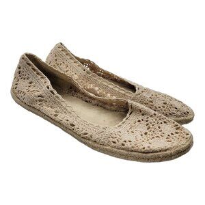 Size 9 Women Bluefin Maddie Crochet  Slip On  Shoes Flats